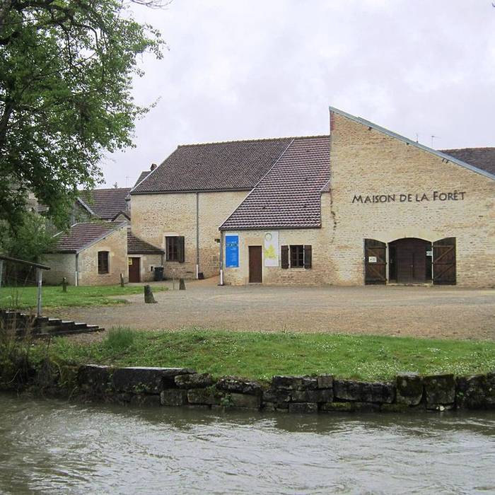 Photo de Bornes de la forêt de Mirebeau-sur-Bèze